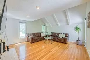 54 Barefoot Hill Rd, Sharon, MA 02067 - Photo 7