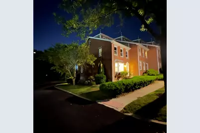 1 Boatswains Way #1, Chelsea, MA 02150 - Photo 3