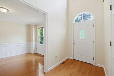 6 Oakwood Ct., Framingham, MA 01701 - Photo 17