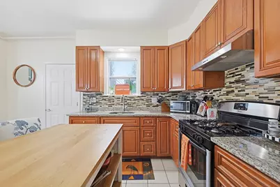 72 Dysart St, Quincy, MA 02169 - Photo 7