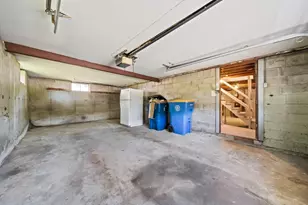 21 Pauline St, Randolph, MA 02368 - Photo 27