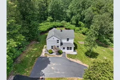 13 Percy Ave, Reading, MA 01867 - Photo 3