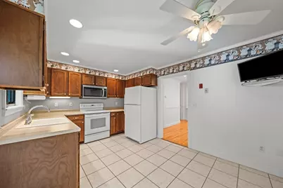 25 Farrwood Dr #25, Haverhill, MA 01835 - Photo 11