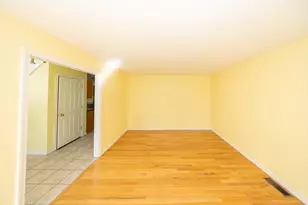 469 Walnut St, Shrewsbury, MA 01545 - Photo 5
