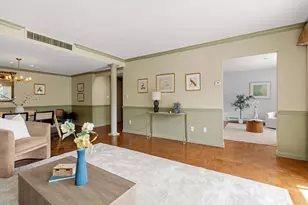 75 Grove St, Wellesley, MA 02482 - Photo 15