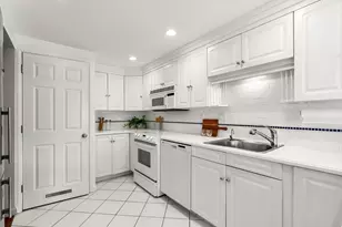 75 Grove St, Wellesley, MA 02482 - Photo 21