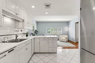 75 Grove St, Wellesley, MA 02482 - Photo 19
