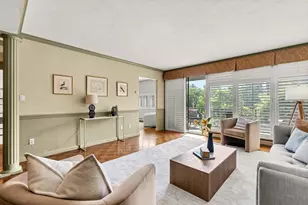 75 Grove St, Wellesley, MA 02482 - Photo 7