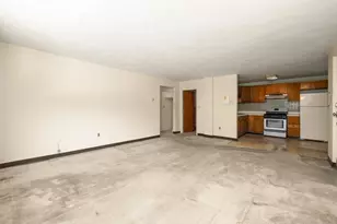 141 Willard St, Quincy, MA 02169 - Photo 15