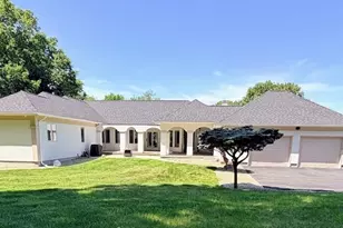 176 Genovevo Dr, Ludlow, MA 01056 - Photo 1