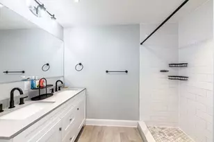 212 Main St, Fairhaven, MA 02719 - Photo 23