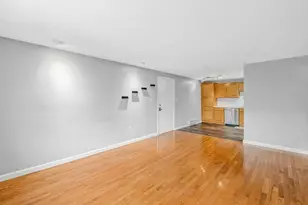 7 Glen Ave, Chelmsford, MA 01824 - Photo 3