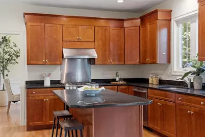 9 Meeting House Circle, Bedford, MA 01730 - Photo 5