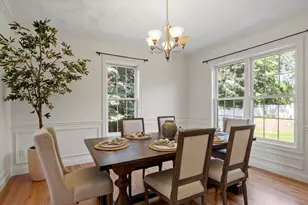 9 Meeting House Cir, Bedford, MA 01730 - Photo 11