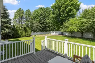 9 Meeting House Cir, Bedford, MA 01730 - Photo 27