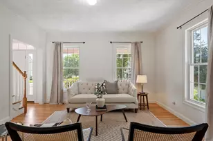 9 Meeting House Cir, Bedford, MA 01730 - Photo 9