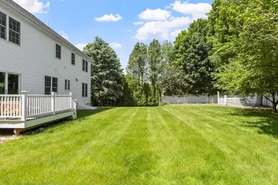 9 Meeting House Circle, Bedford, MA 01730 - Photo 29