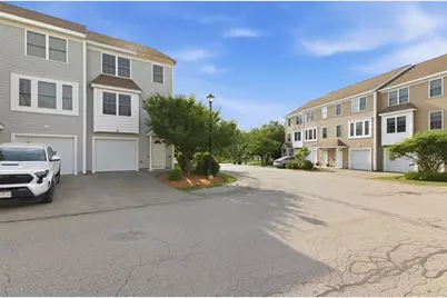 41 Boston Rd #111, Billerica, MA 01862 - Photo 3