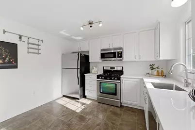 41 Boston Rd #111, Billerica, MA 01862 - Photo 9