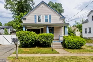 15 Monticello Ave, Springfield, MA 01109 - Photo 1
