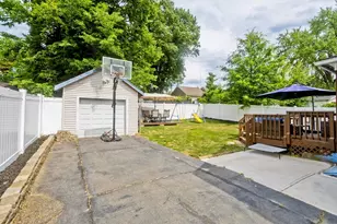 15 Monticello Ave, Springfield, MA 01109 - Photo 37