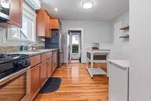 173 Train St, Boston, MA 02122 - Photo 17