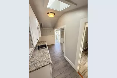 143 Winthrop St #2, Marlborough, MA 01752 - Photo 5