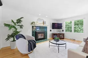 11 Thornton Dr, Burlington, MA 01803 - Photo 15