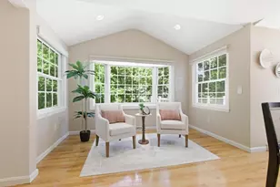 11 Thornton Dr, Burlington, MA 01803 - Photo 13