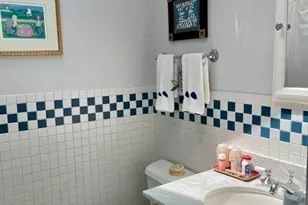 71 Abbottsford, Brookline, MA 02446 - Photo 33