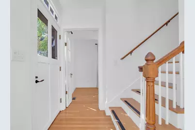 71 Abbottsford, Brookline, MA 02446 - Photo 13