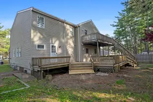8 Ash St, Plymouth, MA 02360 - Photo 25