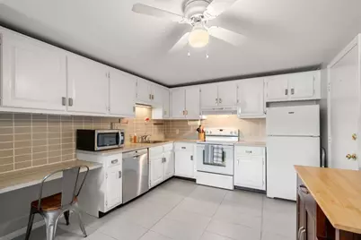 91 Pleasant #C11, Medfield, MA 02052 - Photo 11