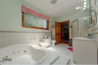 33 Water St, Medford, MA 02155 - Photo 5