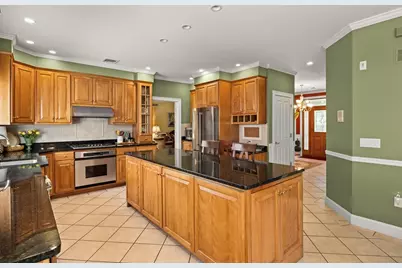 58 Shirley Road, Raynham, MA 02767 - Photo 11
