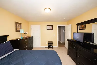 1 Lake Whittemore Dr, Spencer, MA 01562 - Photo 5