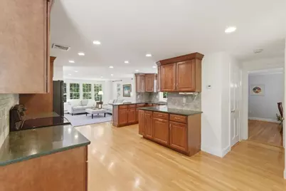 42 Birchtree Dr, Westwood, MA 02090 - Photo 11