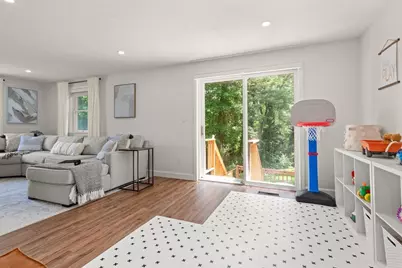 10 Lucille Ave, Westford, MA 01886 - Photo 21