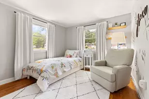 10 Lucille Ave, Westford, MA 01886 - Photo 13