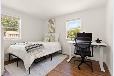 10 Lucille Ave, Westford, MA 01886 - Photo 15