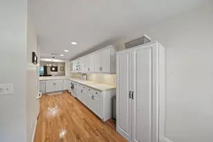 877 Auburnville Way, Whitman, MA 02382 - Photo 9