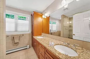 180 Meetinghouse Cir, Needham, MA 02492 - Photo 17