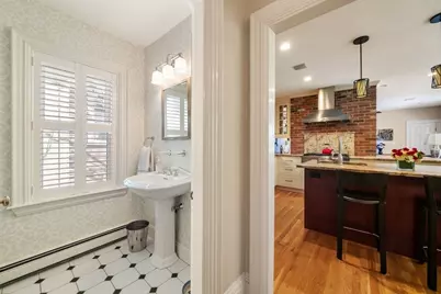 51 Chestnut Street, Boston, MA 02129 - Photo 13