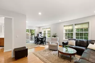 4 Circle St, Middleton, MA 01949 - Photo 7