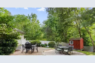 4 Circle St, Middleton, MA 01949 - Photo 27