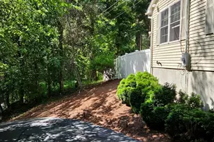 4 Circle St, Middleton, MA 01949 - Photo 3