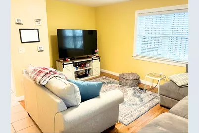 17 Proctor St #1, Peabody, MA 01960 - Photo 3