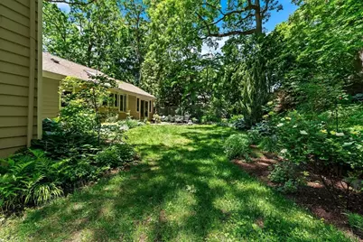 42 Temple Road, Wellesley, MA 02482 - Photo 35