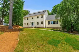 18 Equestrian Dr, North Andover, MA 01845 - Photo 3