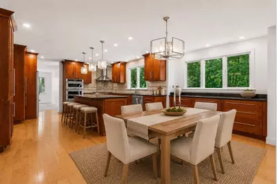 18 Equestrian Dr, North Andover, MA 01845 - Photo 5